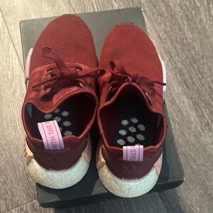Maroon Athletic Knit Sneakers with Pink Accents